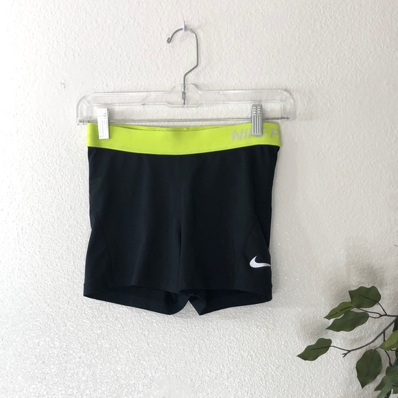 Nike Pants - Nike Pro Dri-Fit Spandex Shorts